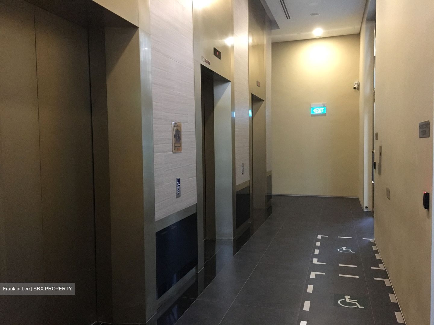 Tahir Building (D1), Office #276117221